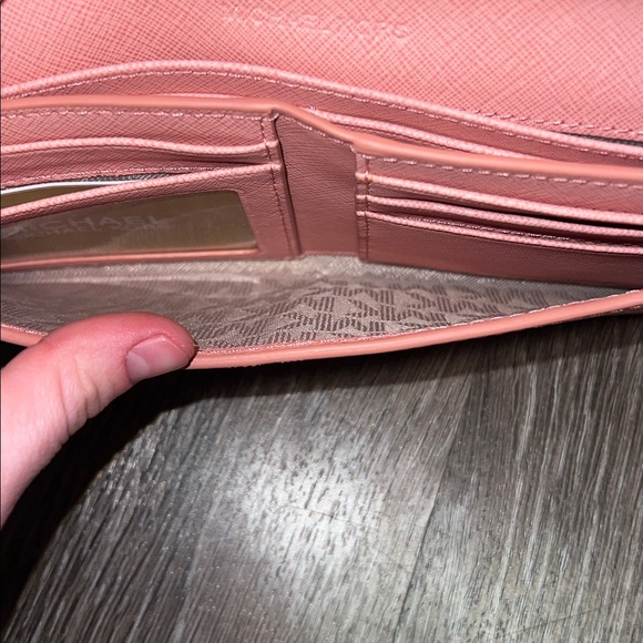 NWT Michael Kors Juliana Large Envelope Wallet - Picture 9 of 11